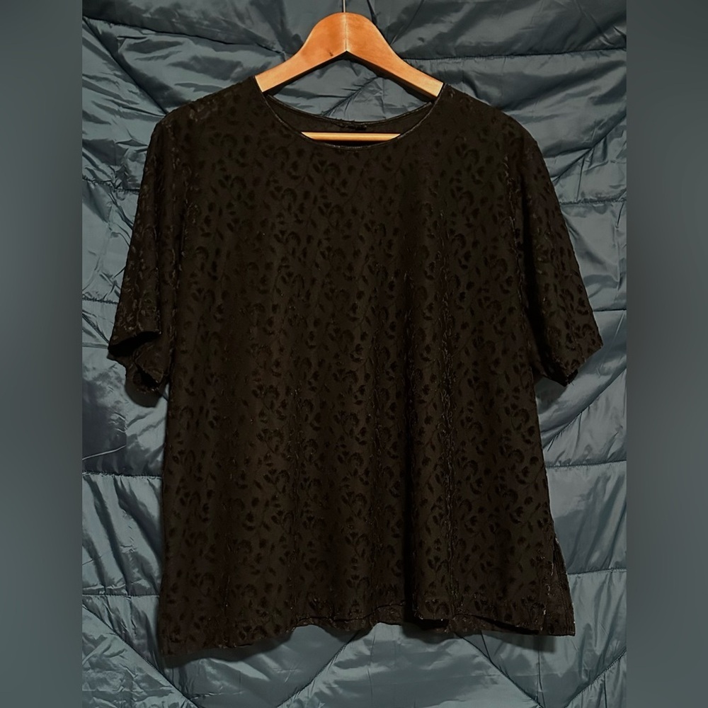 Women’s Lace Black Top